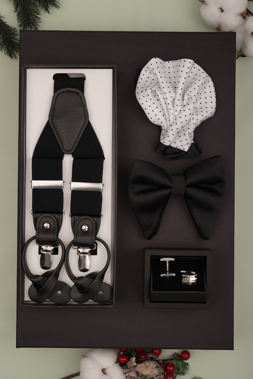 Cutie Cadou Bărbați Papion, Batistă, Butoni și Bretele 6AM5010