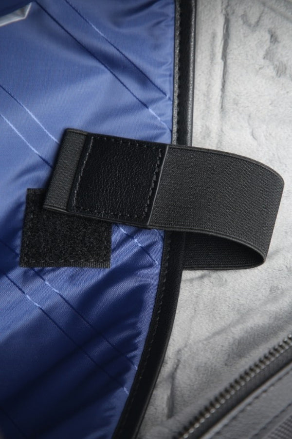 Geantă neagră pentru laptop din piele și material textil