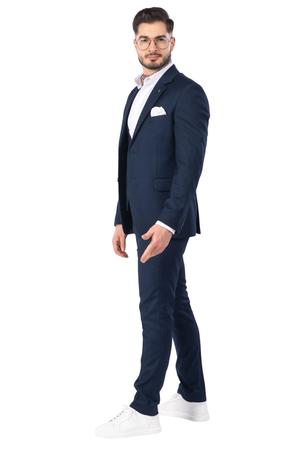 Costum Bărbați Bleumarin Texturat din Lână Fină în Trei Piese