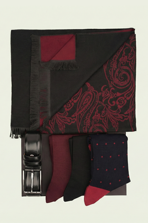 Cutie Cadou Bărbați Eșarfă din Cașmir, Curea din Piele Naturală și Șosete 6AM5019