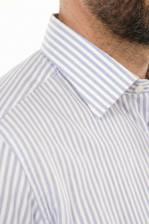 Cămașă Bărbați Alb-Albastru în Dungi – 97% Bumbac