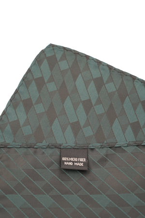 Batistă de buzunar gri cu model geometric verde