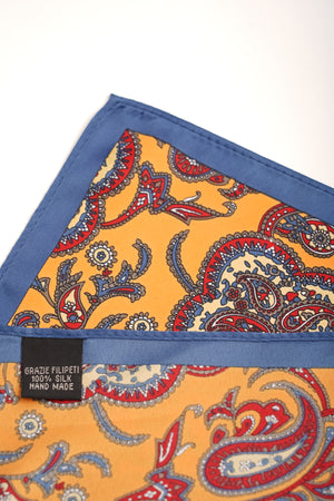 Batistă de buzunar galbenă cu imprimeu paisley multicolor și margine albastră