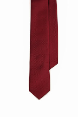 Cravată slim burgundy din mătase cu textură diagonală