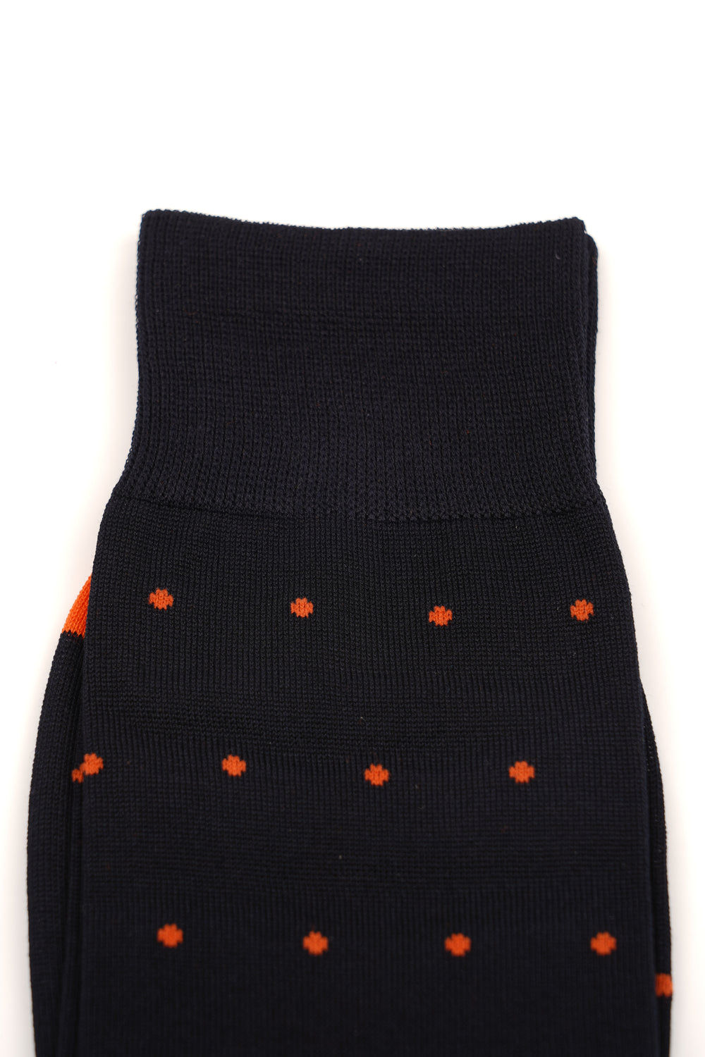 Șosete negre cu buline portocalii
