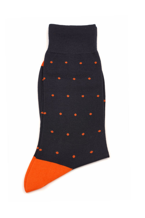Șosete negre cu buline portocalii